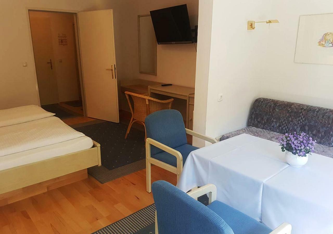 Comfort Rooms Bruckner Bad Gastein Oda fotoğraf