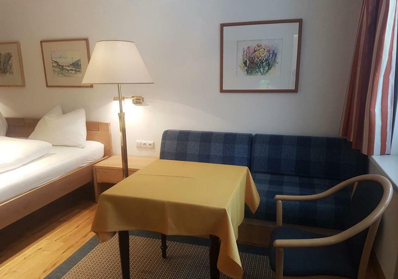 Comfort Rooms Bruckner Bad Gastein Oda fotoğraf